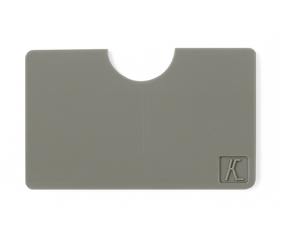 basic card holder - 1 card cappacity